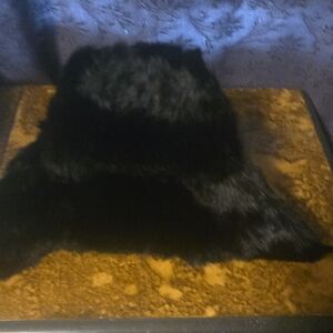 Elegant Black Mink Fur Hat